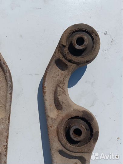 Рычаги задние Мицубиси Паджеро 2