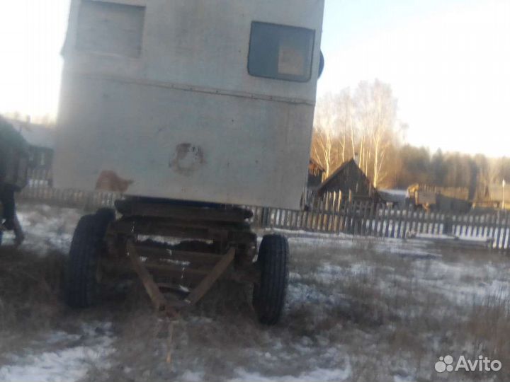 Телега 2 птс- 4 с будкой
