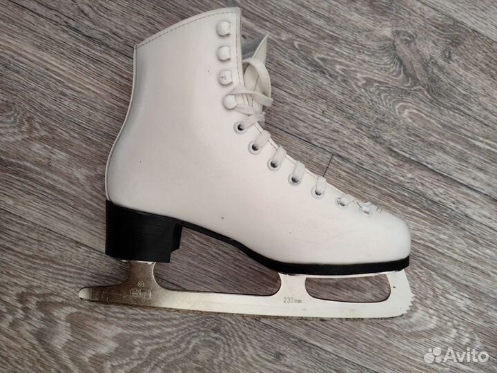 Коньки фигурные graf davos 36