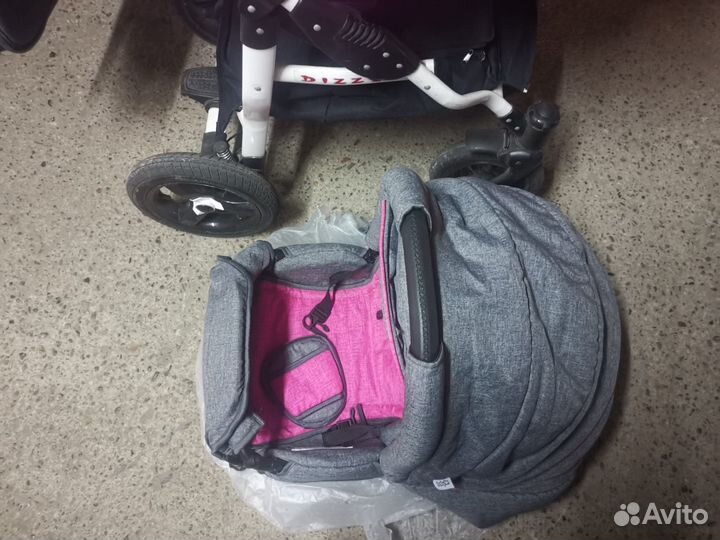 Продам коляску 2 в 1