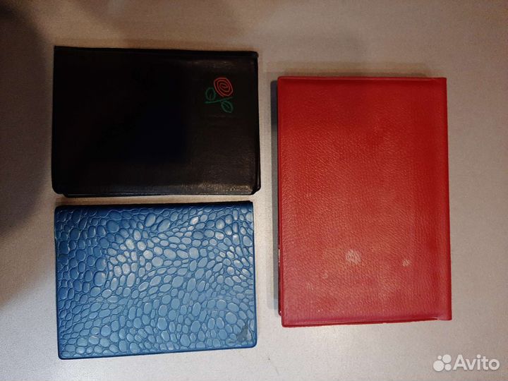 3 альбома с марками