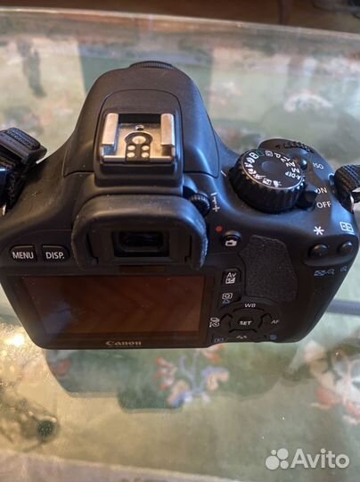 Зеркальный фотоаппарат canon 550d