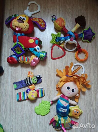 Развивающие игрушки для малыша