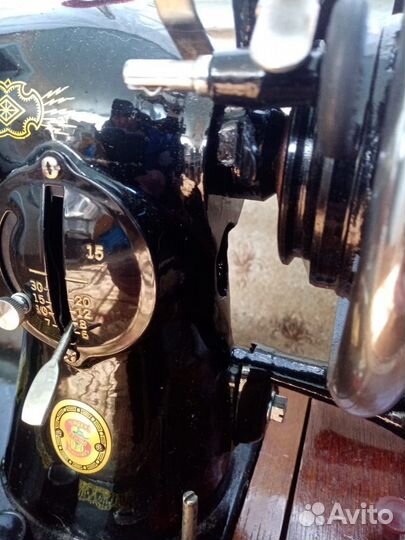 Швейная машинка zinger новая