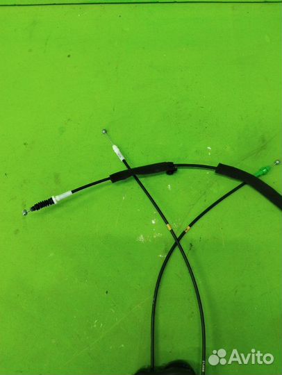 Замок боковой двери задний правый Toyota C-Hr