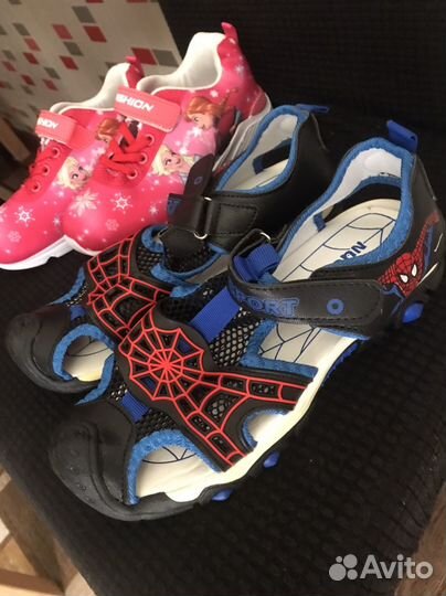 Сандали кроссовки человек паук детские