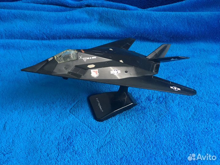 Масштабная модель самолета F-117