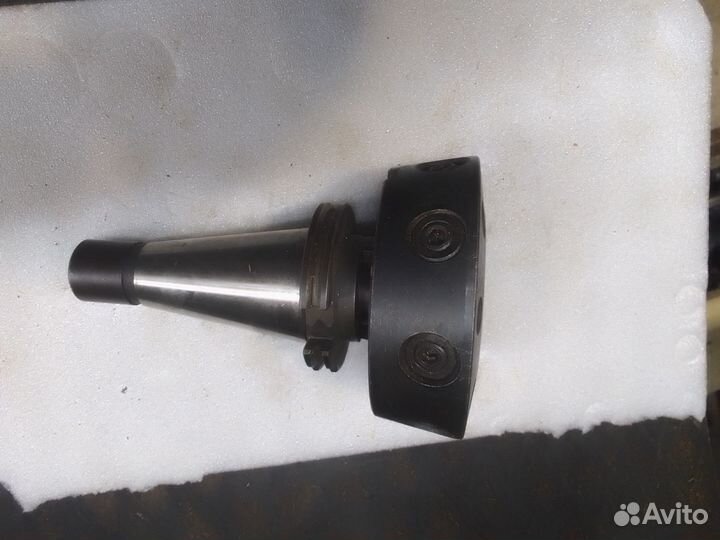 Торцевая фреза под эльбор ф80мм с оправкой исо40