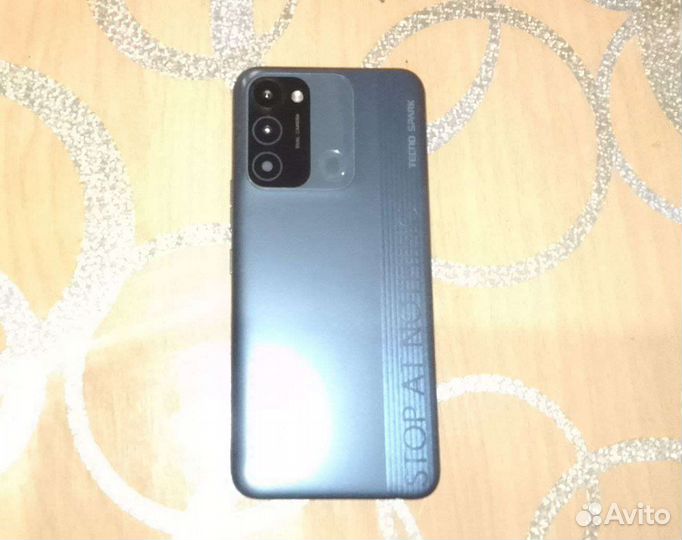 TECNO Spark 8C, 4/64 ГБ