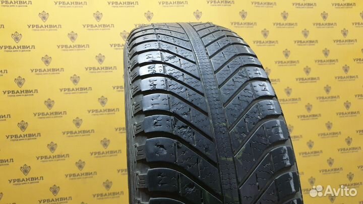 Goodyear Vector 4Seasons 225/65 R17 102H