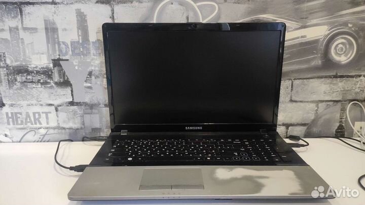 Игровой ноутбук samsung