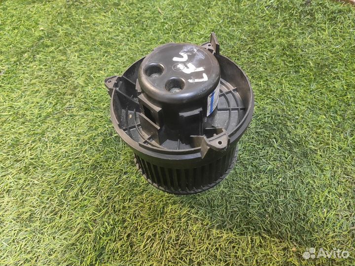 Моторчик отопителя Land Rover Freelander 1