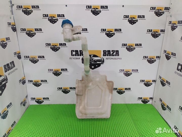 Бачок омывателя лобового стекла