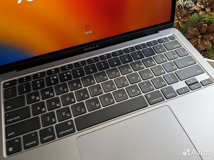 MacBook Air (новый) M1 8/256 Space Gray