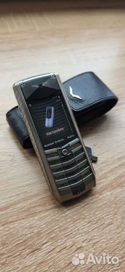 Телефон Vertu ascent X