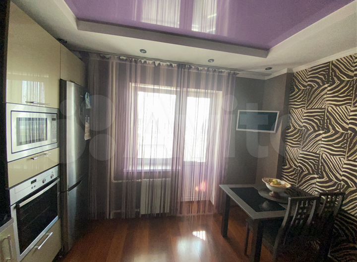 2-к. квартира, 70 м², 11/16 эт.