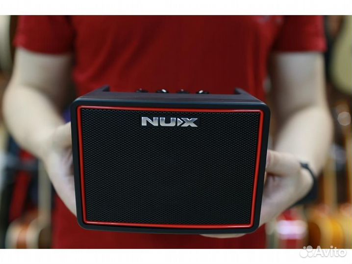 Nux Cherub Mighty-Lite-BT Портативный комбоусилите