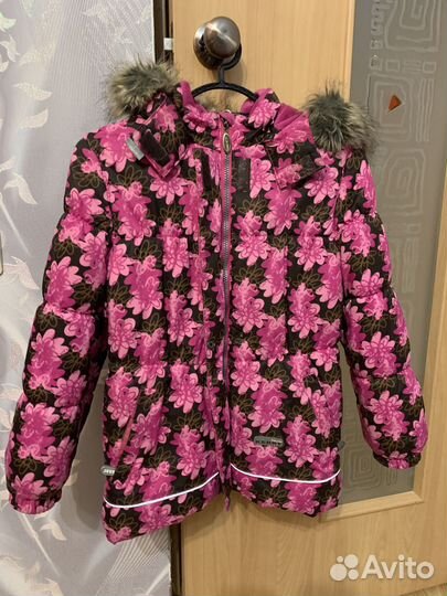 Продам куртку для девочки