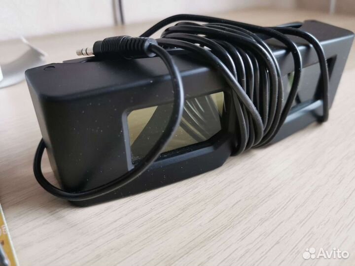 Asus V8200T2 deluxe 64MB с VR-очками