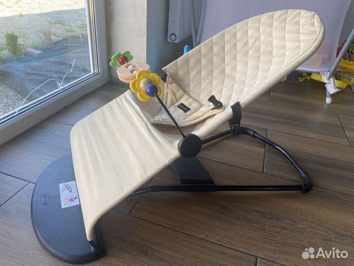 Шезлонг детский