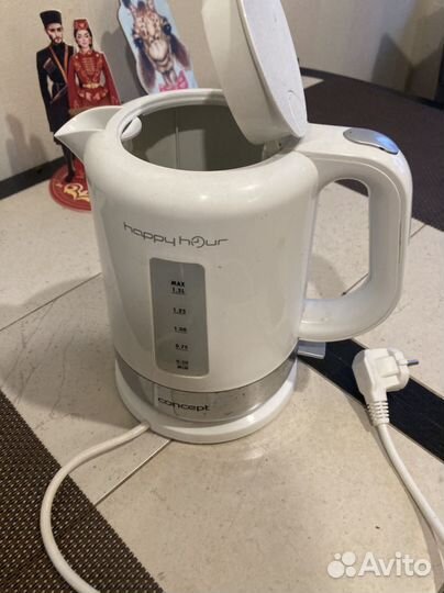 Чайник электрический бу