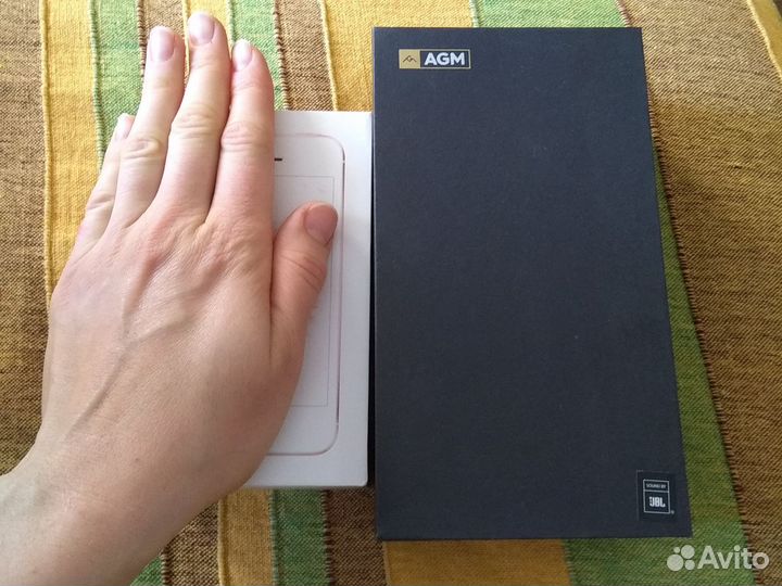 Упаковка от iPhone, от телефона