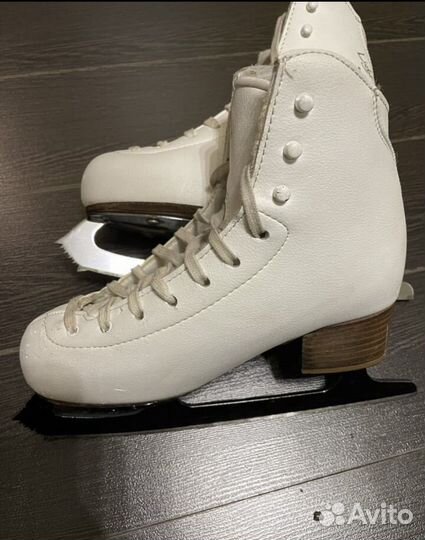 Фигурные коньки risport electra light 225 размер