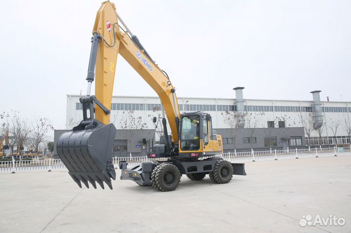 Колёсный экскаватор XCMG XE210WD, 2022