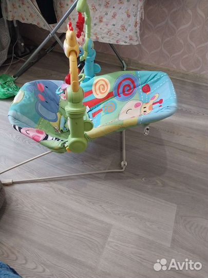 Шезлонг детский