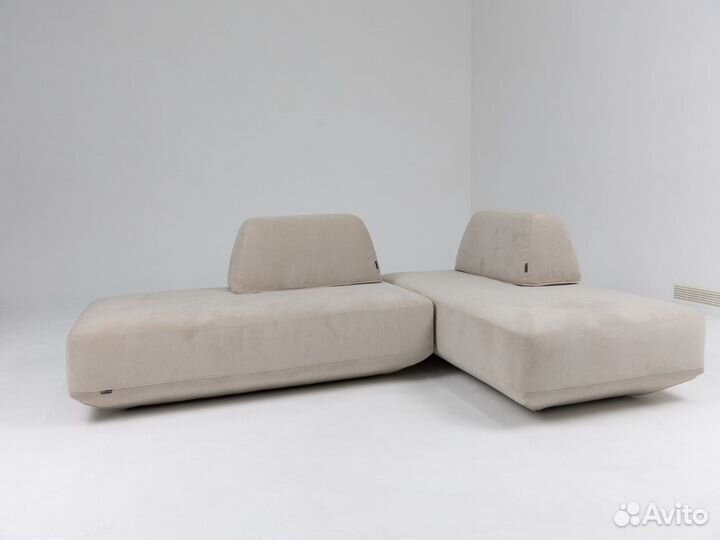 Диван со спальным местом 2700х1650 мм