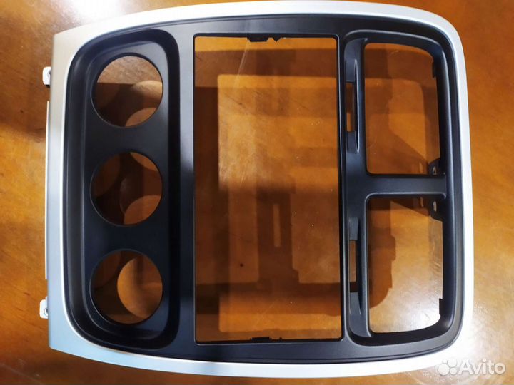 Магнитола Dodge Calider