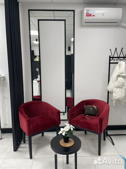 Парикмахерское кресло в аренду