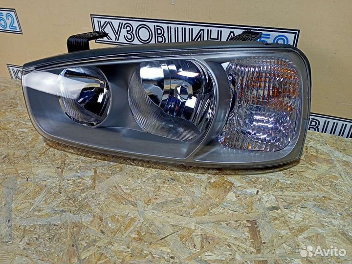 Фара левая Hyundai Elantra XD (00-03г) М/К черная