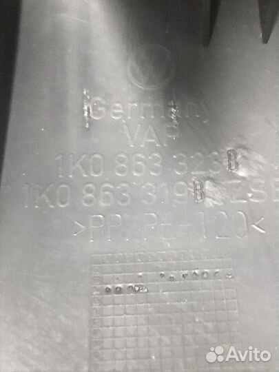 Подлокотник Golf V 2003-2009