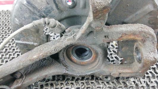 Ступица передняя правая audi Q7 (UAD01N901)