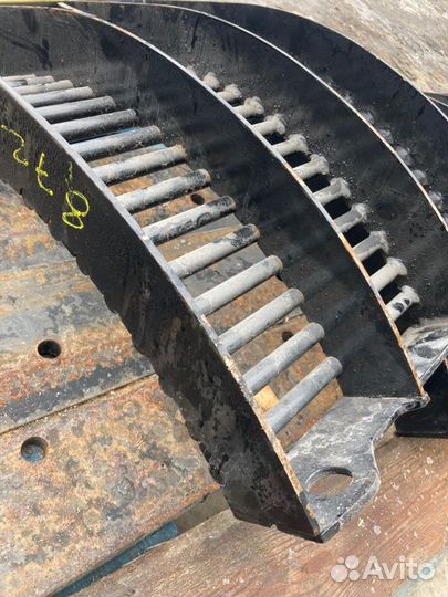 Под барабан Спецтехника New Holland Case