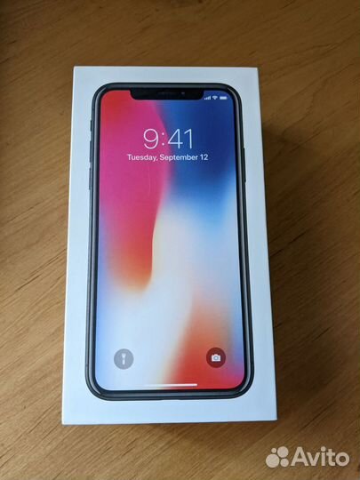 iPhone X, 64 ГБ