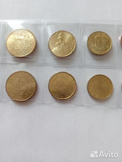 Монеты евро, 2 полных набора, в обращении не были