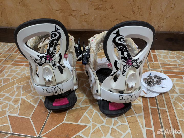 Крепления для сноуборда Drake S/M