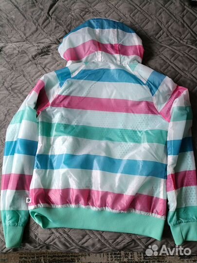 Спортивная ветровка женская Adidas Neo