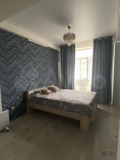 2-к. квартира, 85 м², 10/12 эт.