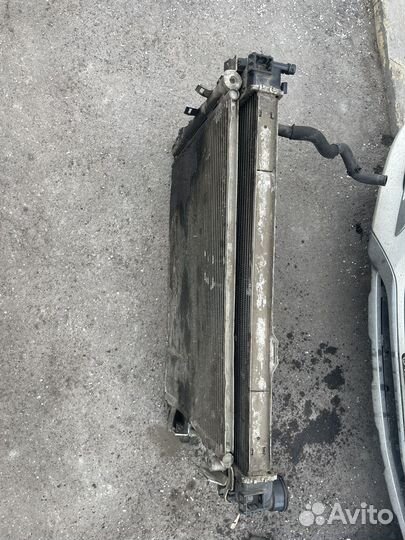 Радиатор охлаждения и конд. Мерседес А22045003103