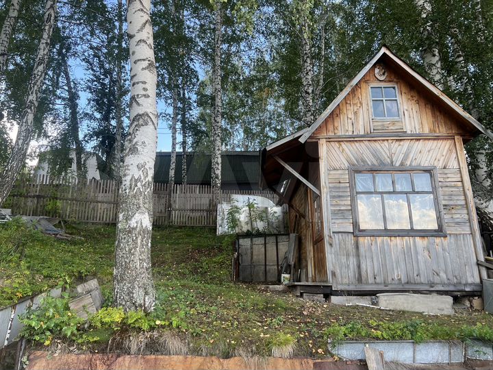 Дача 10 м² на участке 7 сот.