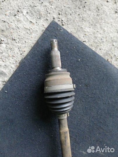 Привод правый Mitsubishi Lancer 10 4B11 2008