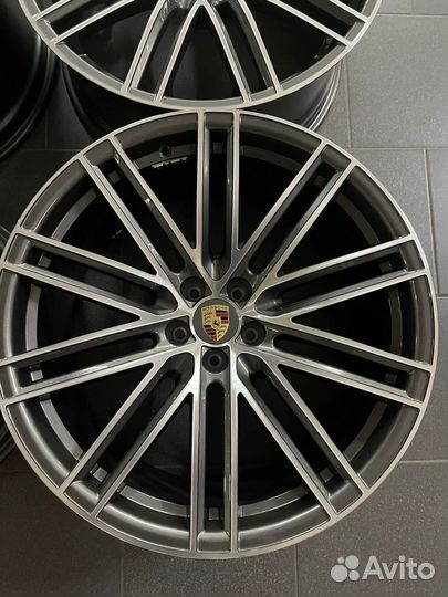 Оригинал кованные Porsche Macan R21