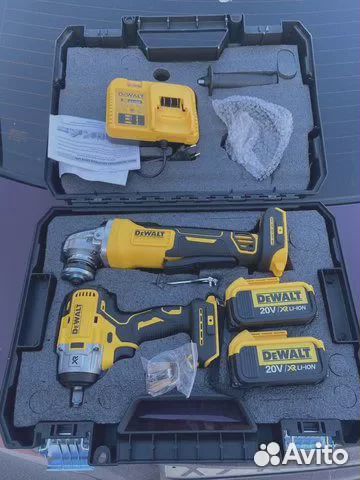 Аккумуляторный набор makita 2 в 1DeWalt. Новый