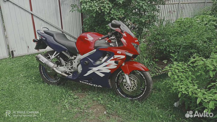 Honda CBR 600F4