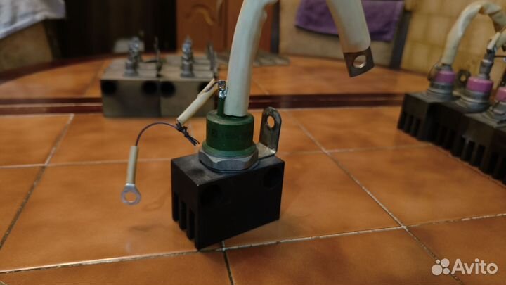 Силовые диоды, тиристоры с радиаторами СССР