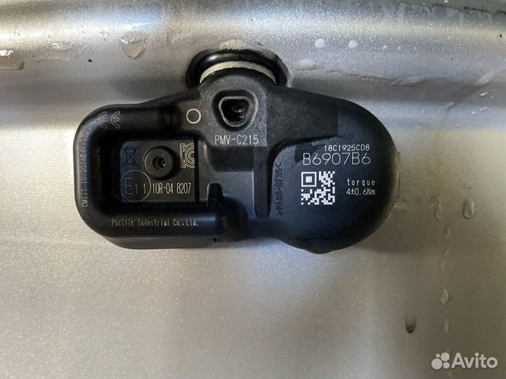 Датчик давления в шинах toyota