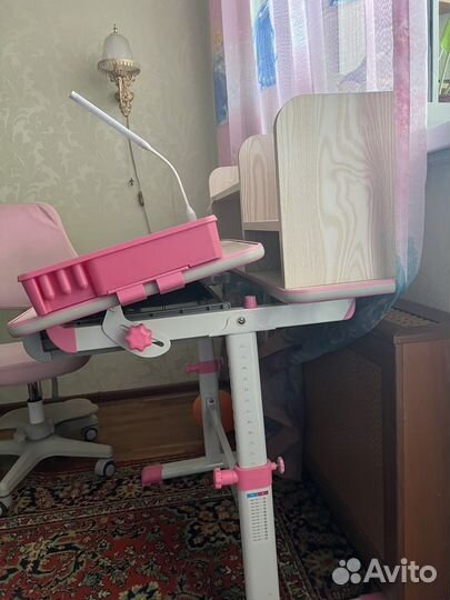 Детская растущая парта с креслом